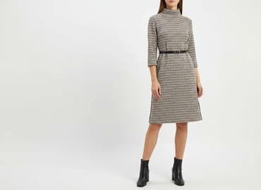 sukienki zimowe: Sukienka damska, rozmiar M — 1