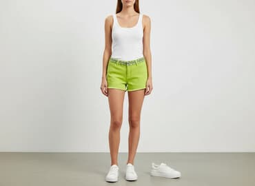 krótkie spodenki robocze neo: Sinsay, Shorts for women, size M — 1