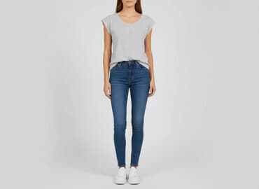 koszulki bez rękawów damskie desigual: Women`s T-shirt, size S — 1