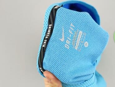 abercrombie and fitch t shirty: Nike, Футболка жіноча, M на lalafo.pl — 4 abercrombie and fitch t shirty: Nike, Футболка жіноча, M — 4