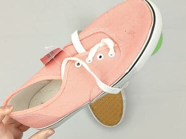 Жінкам: Кеди жіночі, 39 — 6