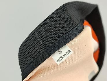 ca bluzy: T-shirt sportowy dla mężczyzn, rozmiar S — 4