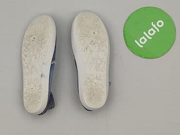 eleganckie sukienki w stylu boho: Trampki 28, Używany — 3