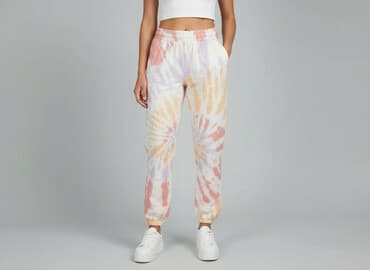 trampki w auchan: Spodnie damskie, rozmiar S — 6