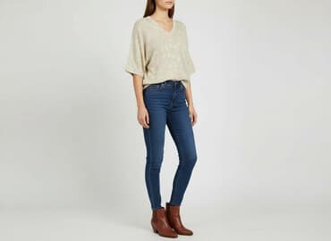 sweter wiedzmin: Sweter damski, rozmiar M — 6