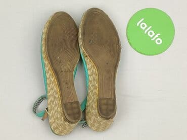 buty ccc lasocki kozaki: Sandały damskie, 39 — 5