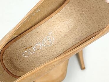 ccc kozaki beżowe: Półbuty damskie, 38 — 6