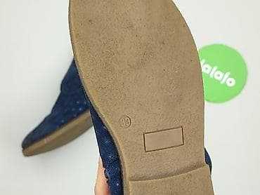 ubrania ca: Kozaki 33, Używany — 4