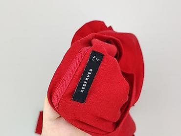 czerwone bluzki: Bluza damska
, rozmiar S — 4