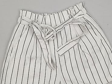 bluza biedronka: Bershka, Szorty damskie, rozmiar S — 1