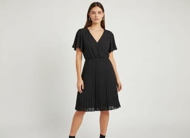 sukienki z rozkloszowanym dołem: Sukienka damska, rozmiar S — 1