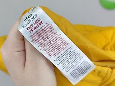 Inne artykuły dla dzieci: Kurtka puchowa 5-6 lat, Tkaniny syntetyczne, stan - Bardzo dobry — 4