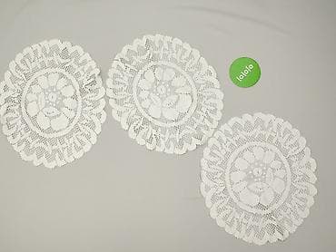 Artykuły papiernicze: Serwetka 40 x 40, kolor - Biały, stan - Idealny — 3