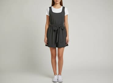 satynowe sukienki mini: Kombinezon damski, rozmiar S — 5