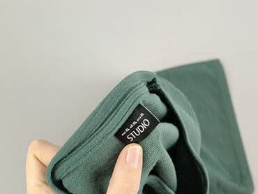 jaka koszulka do zielonych spodni: Studio, Koszulka dla mężczyzn, rozmiar XL — 4