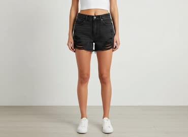 pull bear klapki: PULL&BEAR, Szorty damskie, rozmiar S — 6