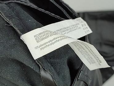 czarne levisy: Bershka, Spodnie materiałowe damskie, rozmiar M — 6