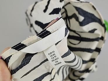 hello kitty szlafrok: H&M, Sukienka damska, rozmiar XS — 4