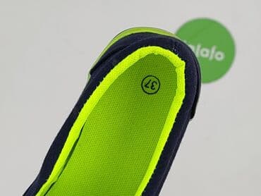 the outerwear kurtki c a: Кеди 37, Б/в на lalafo.pl — 6 the outerwear kurtki c a: Кеди 37, Б/в — 6