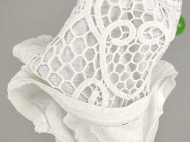 bluzki z dekoltem v na plecach: T-shirt damski, rozmiar S — 5