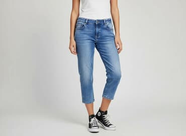 wysokie trampki do krótkich spodni: Spodnie 3/4 damskie, rozmiar M — 7