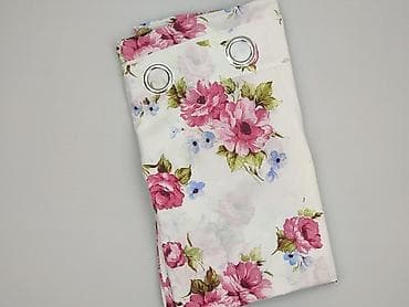 kwiatki: Zasłona na przelotkach – kwiatowy wzór - Typ: gotowa zasłona na — 1