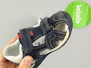 dresy dkny: Buciki niemowlęce, Lasocki, 19, stan - Bardzo dobry — 6