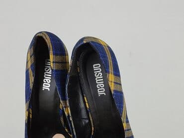 buty na klocku ccc: Półbuty damskie, rozmiar 39 — 7
