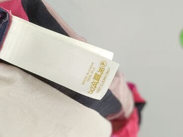 ubrania z jedwabiu naturalnego: Bluzka damska, rozmiar S — 4