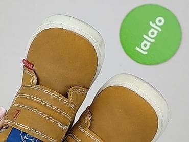 buty dziecięce chłopięce: Buty sportowe 21, Używany — 4