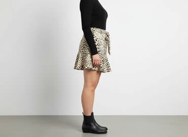 spodenko spódniczka stradivarius: Stradivarius, Spódnica damska, rozmiar XL — 1