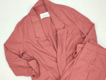 Stradivarius, Класичний костюм жіночий, розмір M