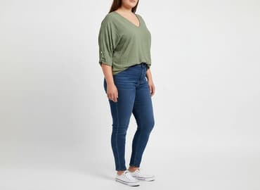 oversize bluzki: Bluzka damska, rozmiar 4XL — 1