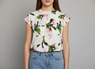 buty sailor moon: Women's blouse, size S — 7