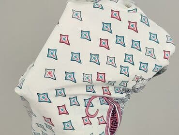 obcisła bluzki z krótkim rękawem: Bluzka damska, rozmiar One size — 5