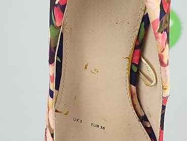 klapki babcine: Czółenka damskie na obcasie – floral print - Model: klasyczne szpilki — 6