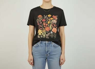 czarne t shirty damskie w serek: T-shirt damski, rozmiar S — 7