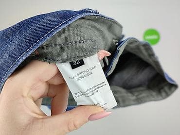 pull and bear shorts: Spodnie 3/4 dla mężczyzn, rozmiar L — 4