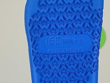 puszyste klapki nike: Klapki 15 i mniejsze, Używany — 4