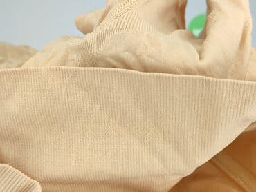 ubrania tuszujące brzuch: Shorts for women, size S — 4