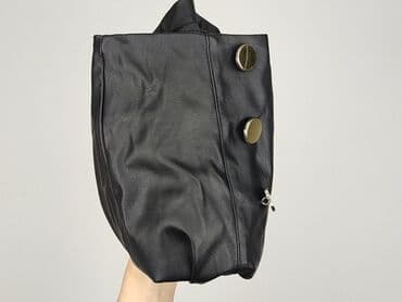 spodnie z eko skóry bershka: Szorty damskie, rozmiar S — 6