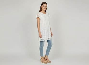 eleganckie sukienki na chrzciny: Tunika damska, rozmiar S — 1