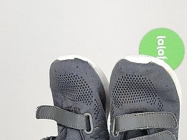 Dziecięce obuwie: Buty sportowe 32, Używany — 5