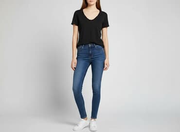 reserved czarne t shirty: Reserved, Футболка жіноча, розмір M — 1