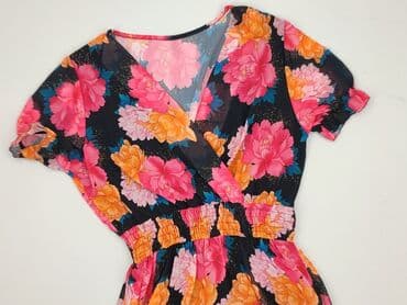 Ubrania damskie: Sukienka damska, rozmiar S — 1