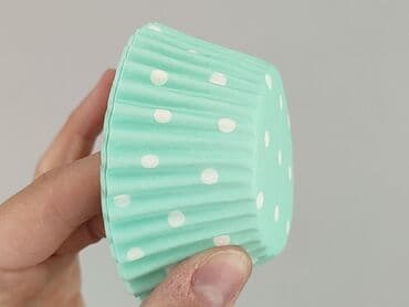 Home & Garden: Używane, ale w idealnym stanie papilotki do pieczenia babeczek. Są w — 4