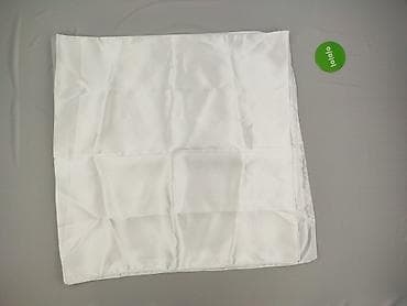 Artykuły papiernicze: Obrus 145 x 280, kolor - Biały, stan - Bardzo dobry — 2