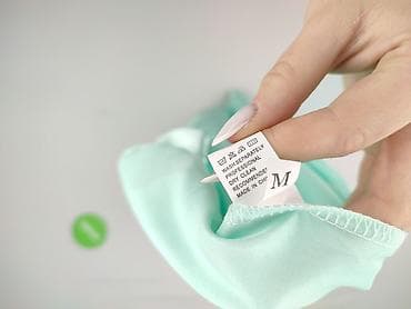 buty do tańca: Sukienka damska, rozmiar M w lalafo.pl — 4 buty do tańca: Sukienka damska, rozmiar M — 4