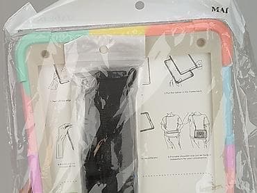 pull and bear torby: Etui na tablet z motylem – kolorowe, pancerne, z paskiem na ramię — 5