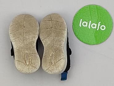 second hand clothes in bulk: Buty sportowe 22, Używany — 4